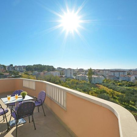 Apartmani Adela Solin Exteriör bild