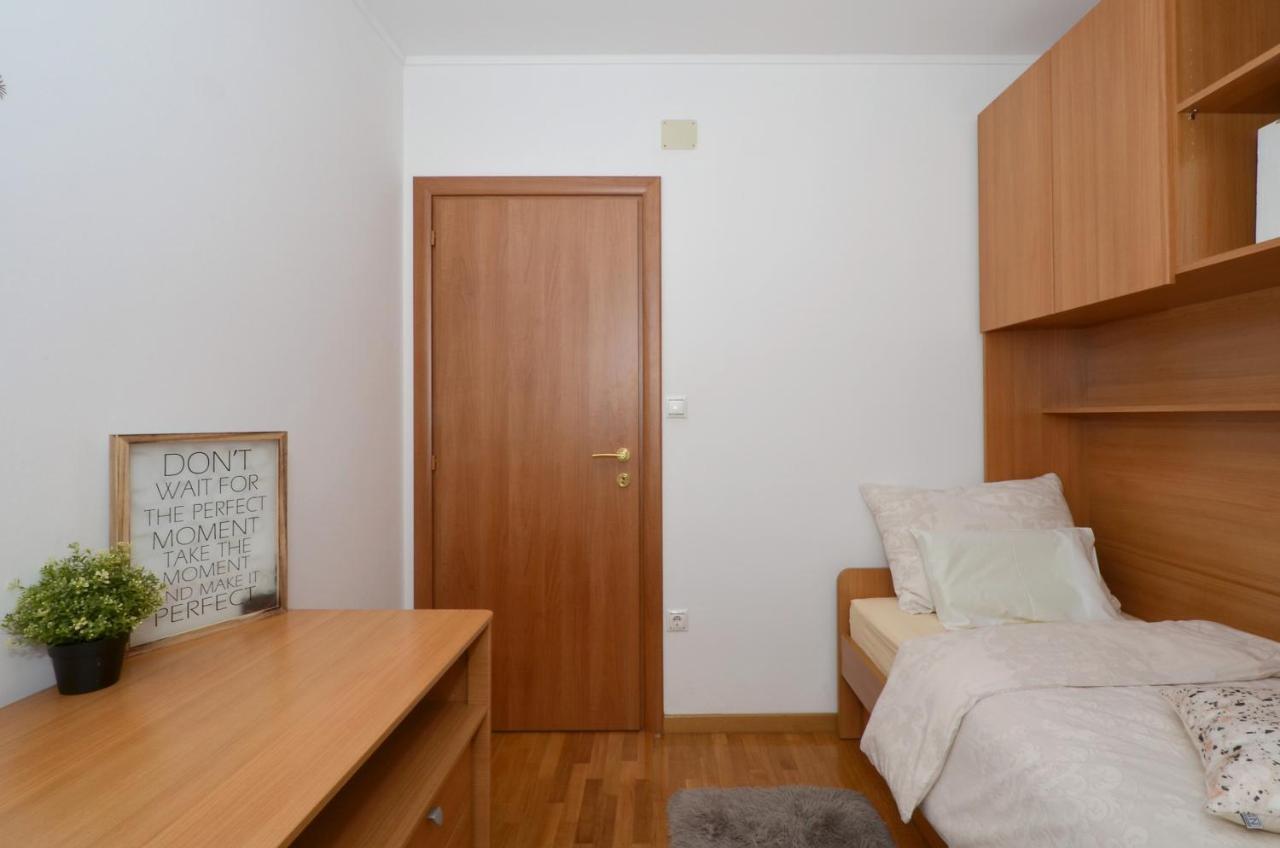 Apartmani Adela Solin Exteriör bild